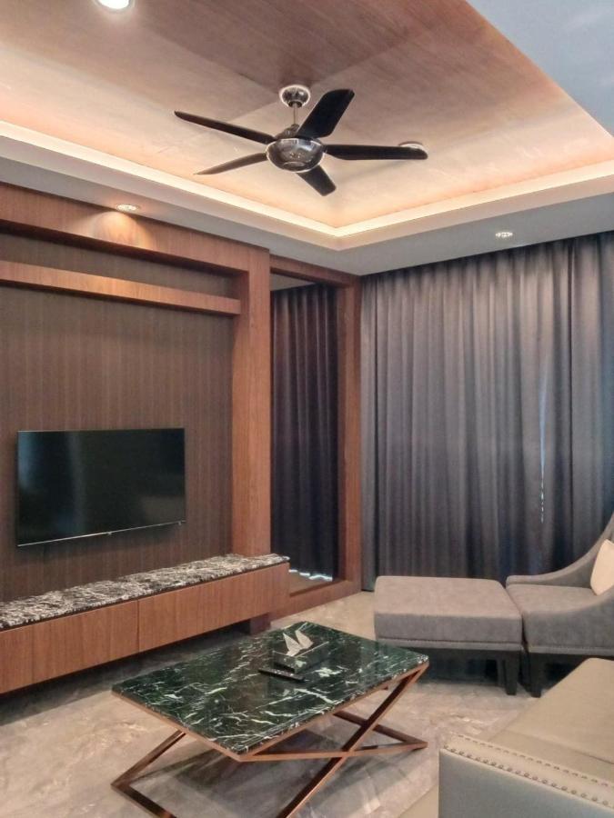 2 Bed Luxury Pool Villa Sleeps 6 Пхукет Экстерьер фото